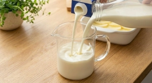 Étape 10: Dans un grand saladier ou un pichet, versez le lai...