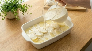 Étape 14: Versez le deuxième tiers du mélange crémeux sur...