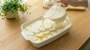 Étape 16: Nappez le tout avec le reste du mélange crème-la...