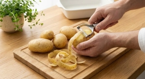 Étape 5: Épluchez soigneusement les pommes de terre à l'a...