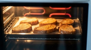 Étape 7: Faites griller les tranches de pain au four (posit...