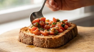 Étape 9: Répartissez généreusement la préparation de to...