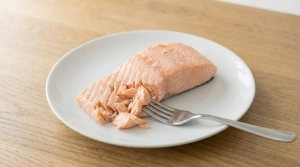 Étape 6: Retirez la peau et les éventuelles arêtes du sau...