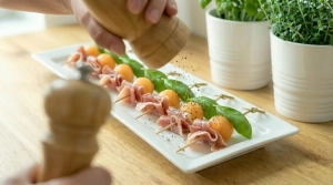 Étape 11: Donnez un tour de moulin à poivre sur l'ensemble ...