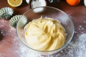 Pâte à brioche traditionnelle aux agrumes
