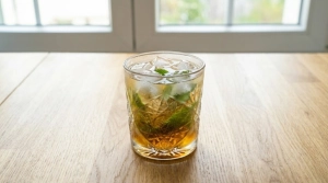 Étape 6: Versez le rhum blanc sur la préparation....