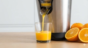 Étape 3: Pressez le jus de cette orange et réservez-le....