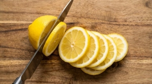 Étape 15: Coupez le citron restant (celui dont vous avez pr�...