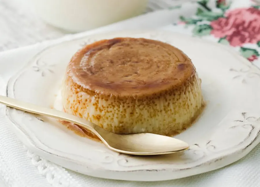 Crème caramel renversée (Flan aux œufs) - Image 2