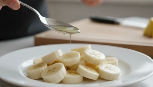 Étape 10: Citronnez légèrement les rondelles de banane ave...