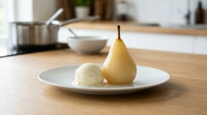 Étape 11: Dans chaque assiette, disposez une boule de glace ...