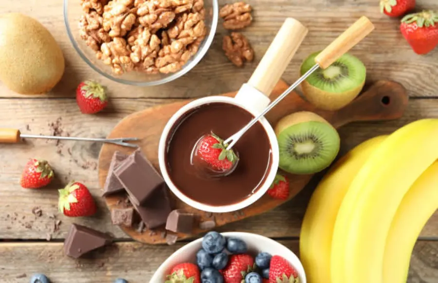 Fondue au chocolat et fruits frais - Image 2