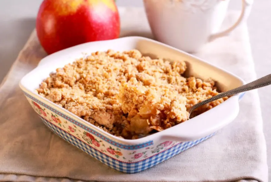 Crumble aux pommes et à la cannelle