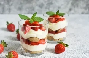 Tiramisu aux fraises en verrines