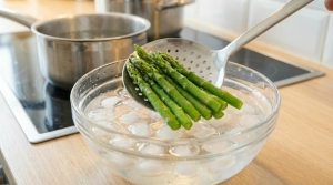 Étape 14: Égouttez immédiatement les pointes et plongez-le...