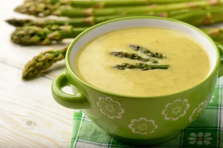 Velouté d'asperges vertes