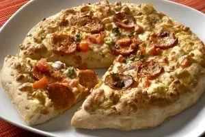 Pizza au Chorizo et Légumes du Soleil