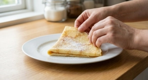 Étape 24: Pliez la crêpe en quatre (en triangle) ou roulez-...