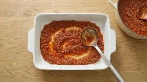 Étape 14: Étalez une fine couche de béchamel et un peu de ...