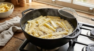 Étape 7: Plongez les frites pour une première cuisson de 6...