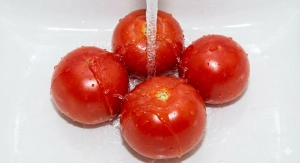 Étape 2: Lavez soigneusement les tomates....