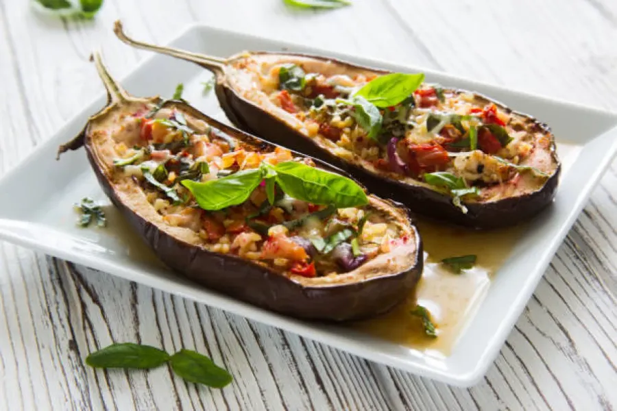 Aubergines Rôties Farcies aux Légumes - Image 3