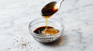 Étape 7: Dans un bol, versez le miel, le vinaigre balsamiqu...