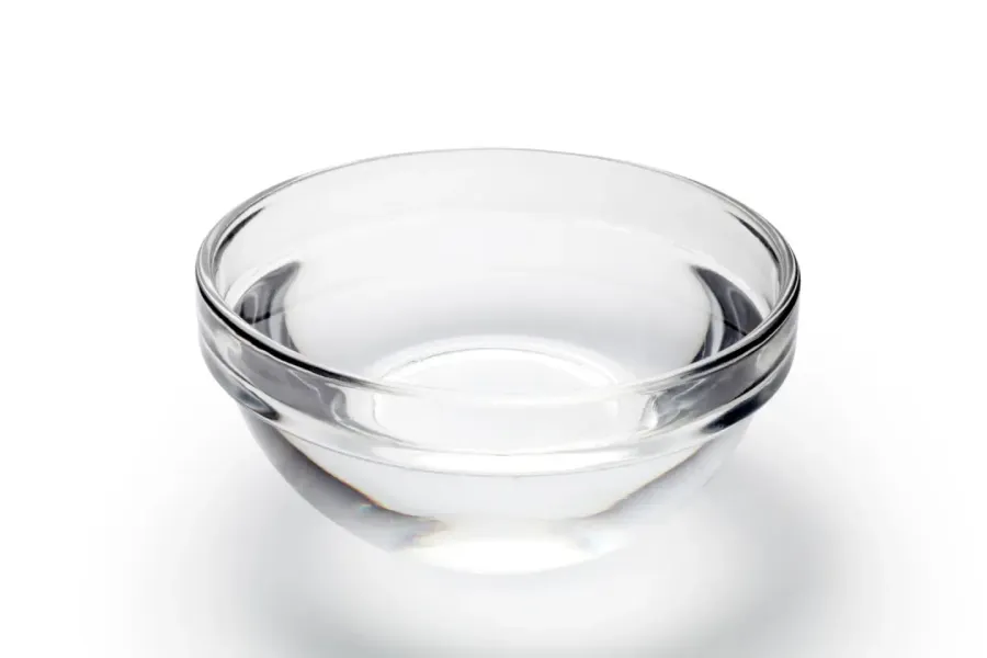 Grand bol d'eau froide